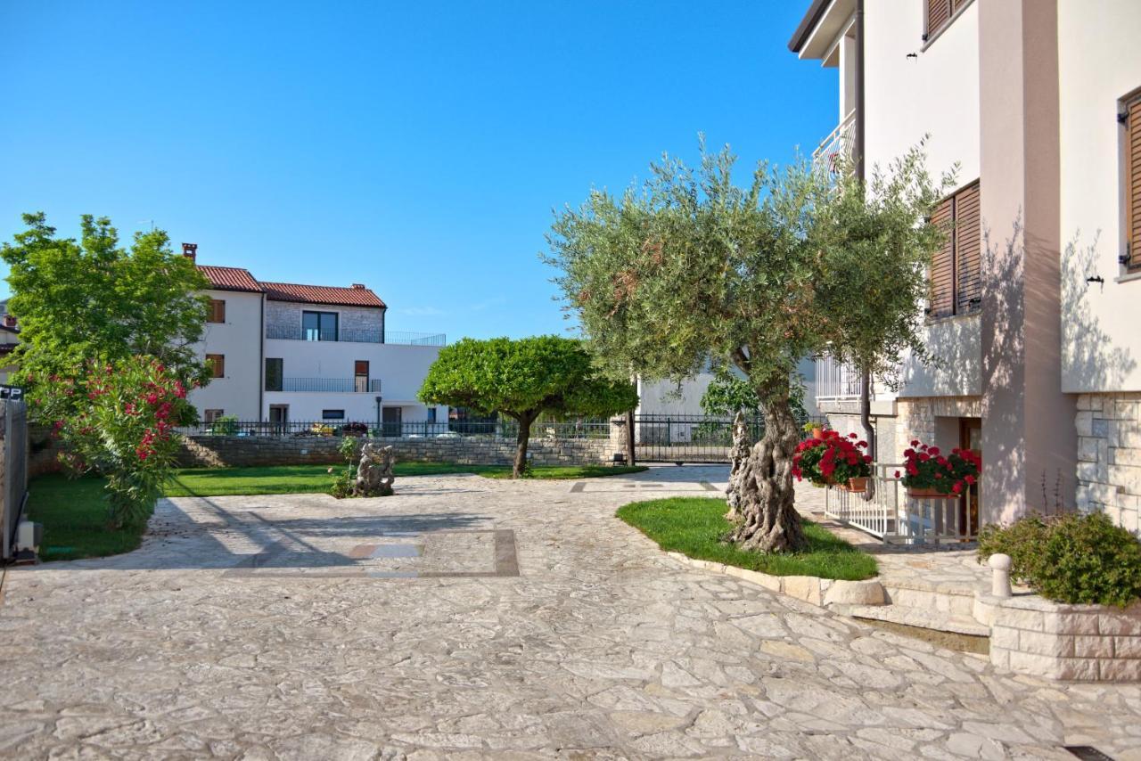 Apartments Vili أوماغ المظهر الخارجي الصورة
